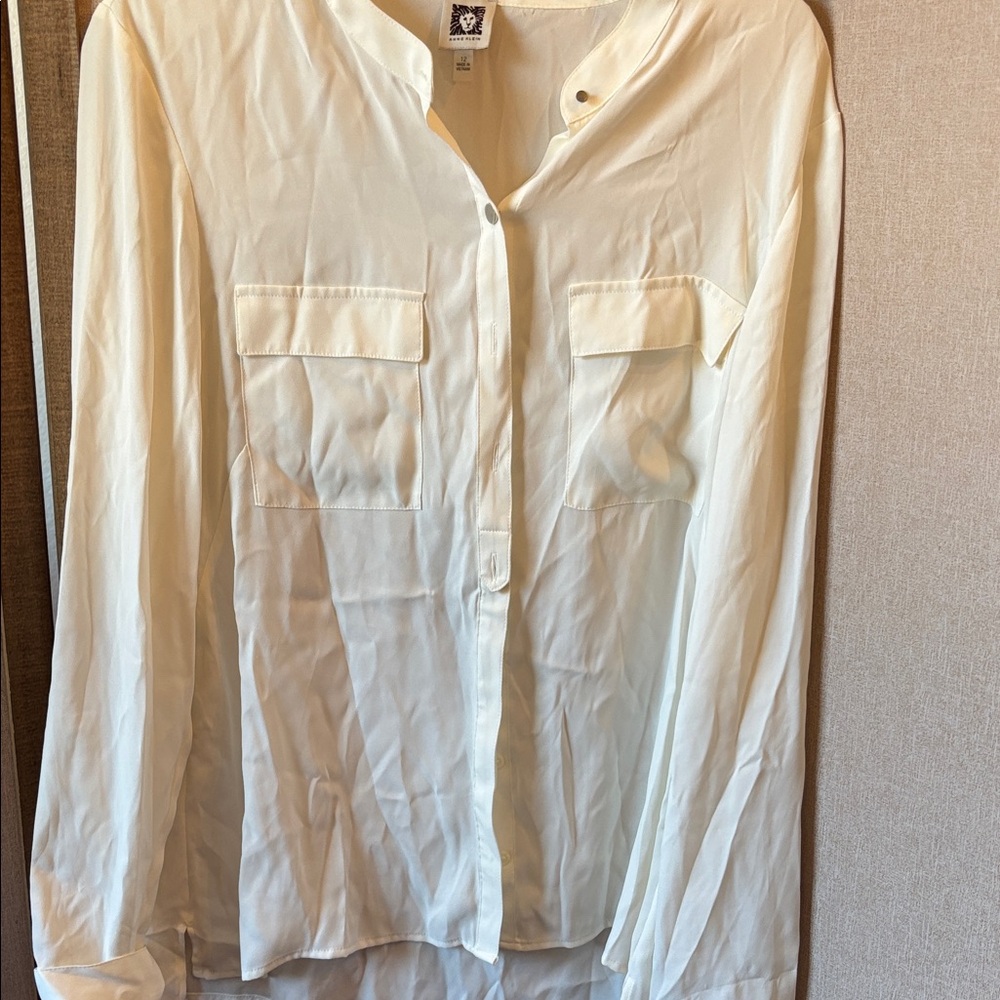 Anne Klein ladies Cream Button Down blouse 12